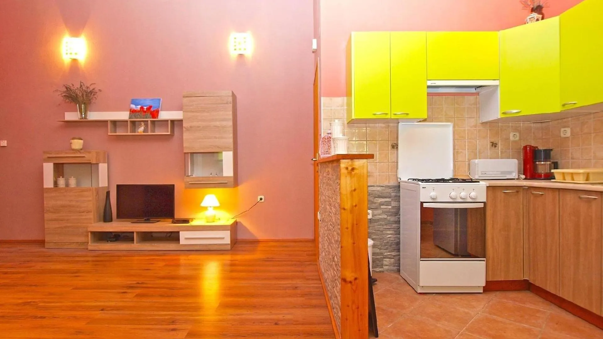 Ferienwohnung Fuer 4 Personen Ca 42 Qm In Pula, Istrien Istrische Riviera Croatia